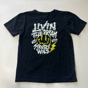 Youth Medium Livin the Dream Happy Face Shirt Strictly Wild
